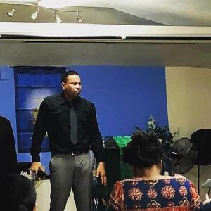 Meet your Posher, Evangelista moises